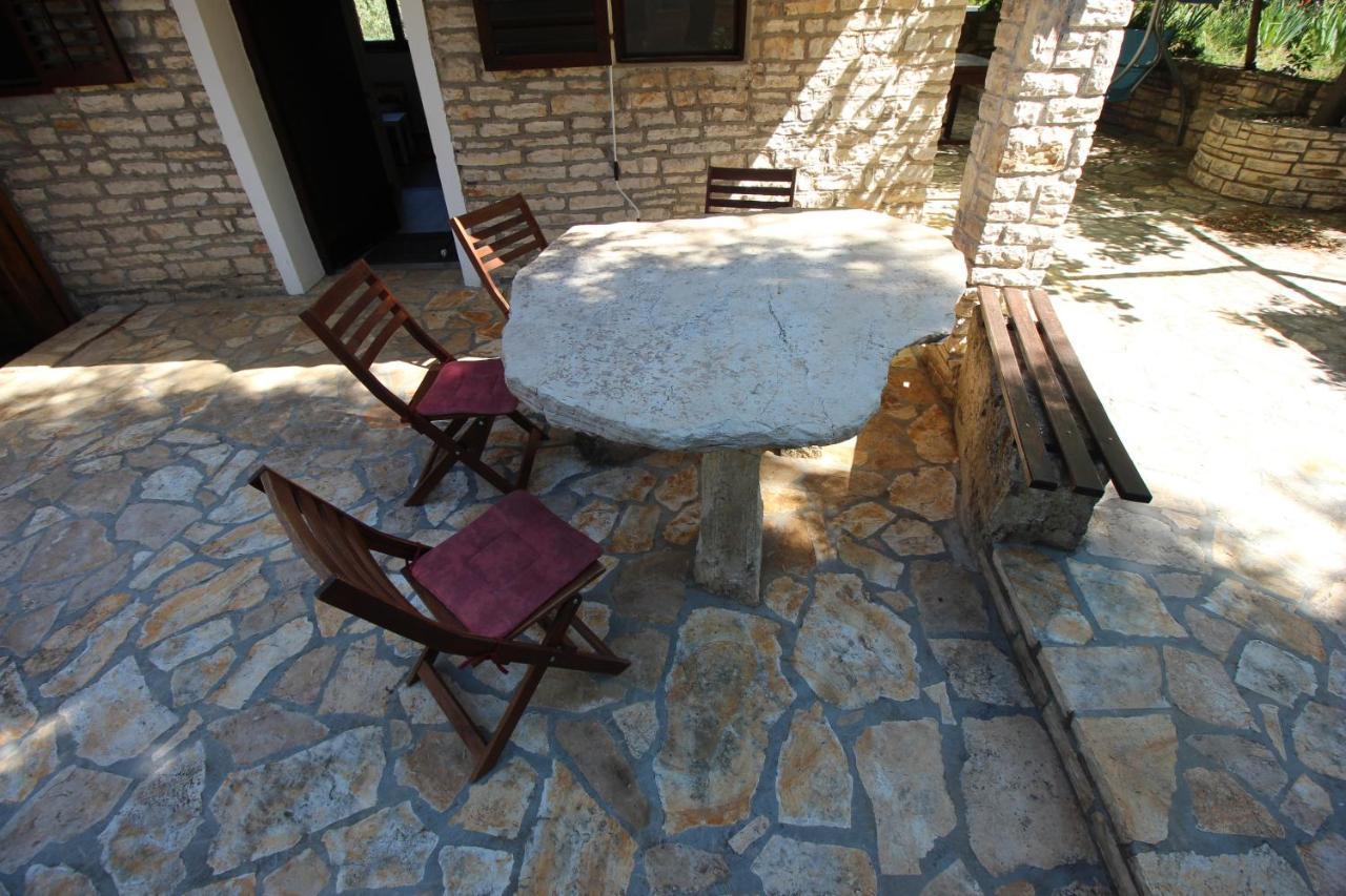 فيلا Stone House Skrivena Pridraga المظهر الخارجي الصورة